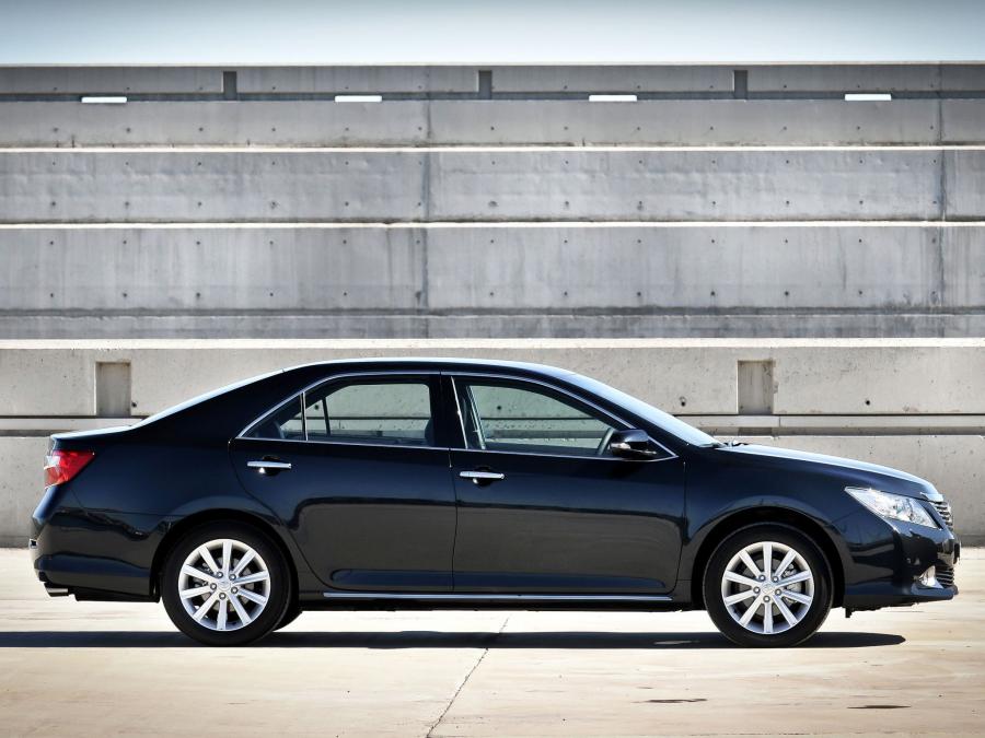  Toyota Camry 2011 года  (CIS) (фото 14 из 29)